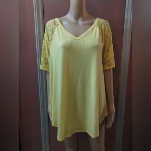 Zenna women's size 1x yellow with lace sleeves blouse shirt top